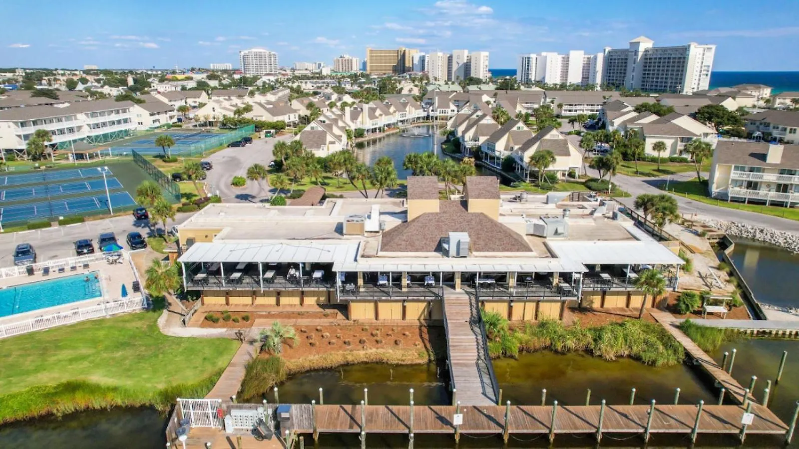 Holiday home Sandpiper Cove Unit 4115 Bring Your Boat Canal 2 Bedroom 2 Bathroom Destin